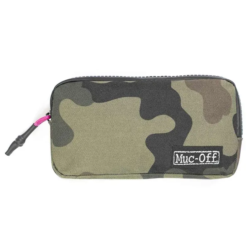 Muc-Off Essentials Case in Camo