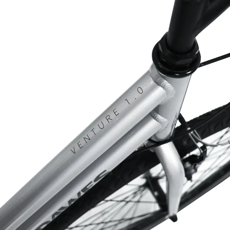 Dawes Venture 1.0 Low Step Hybrid Bike in Silver-5