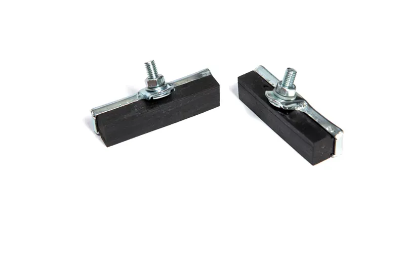 Fibrax Stirrup Flat Top Rim Blocks in Black