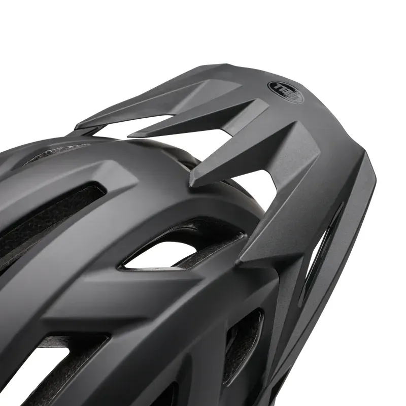 Bell 2Twenty Youth Mips Solid Helmet in Matte Black-7