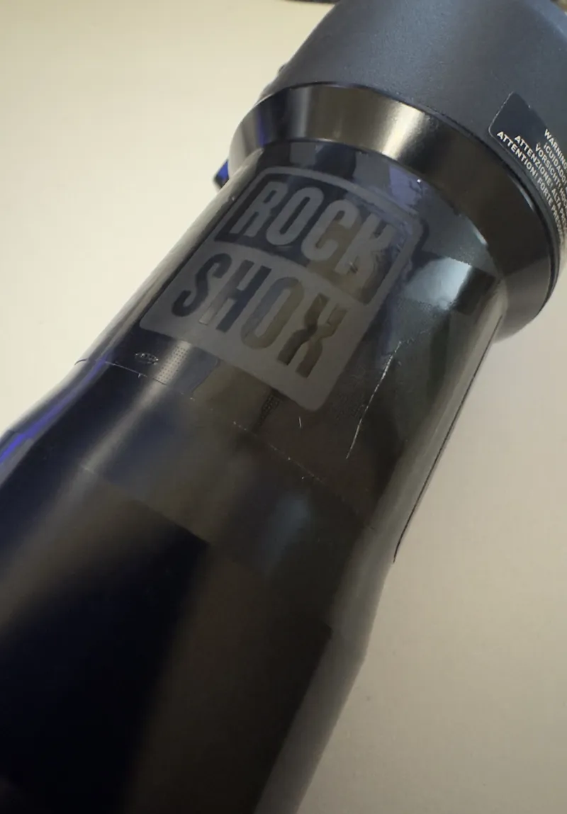 Rockshox Deluxe Select+ 190x45 Slightly Scratched Can See Description    -1